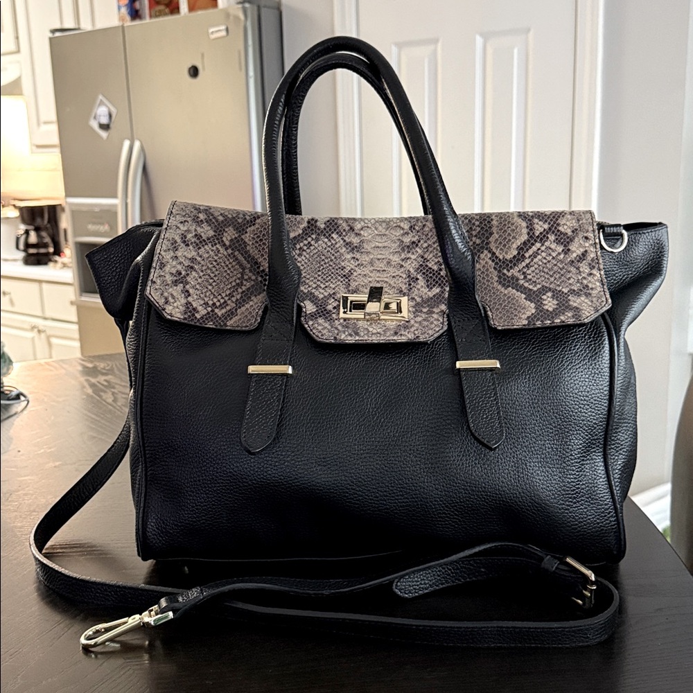 Authentic Genuine Leather Cuir Rose Lixury Satchel